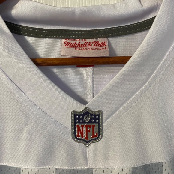 New England Patriots Mitchell and Ness size Large - Picture 3 of 5